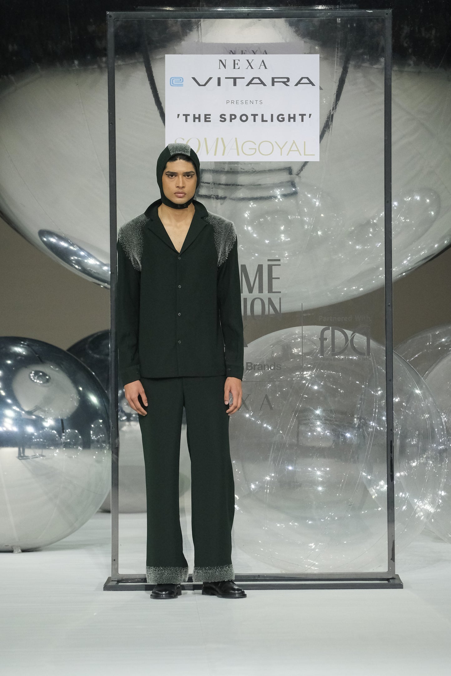 Gradiatied Hem Trousers