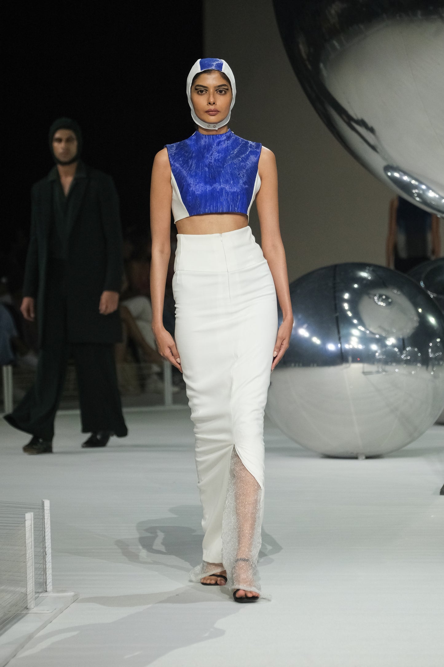 Volt Slit Skirt
