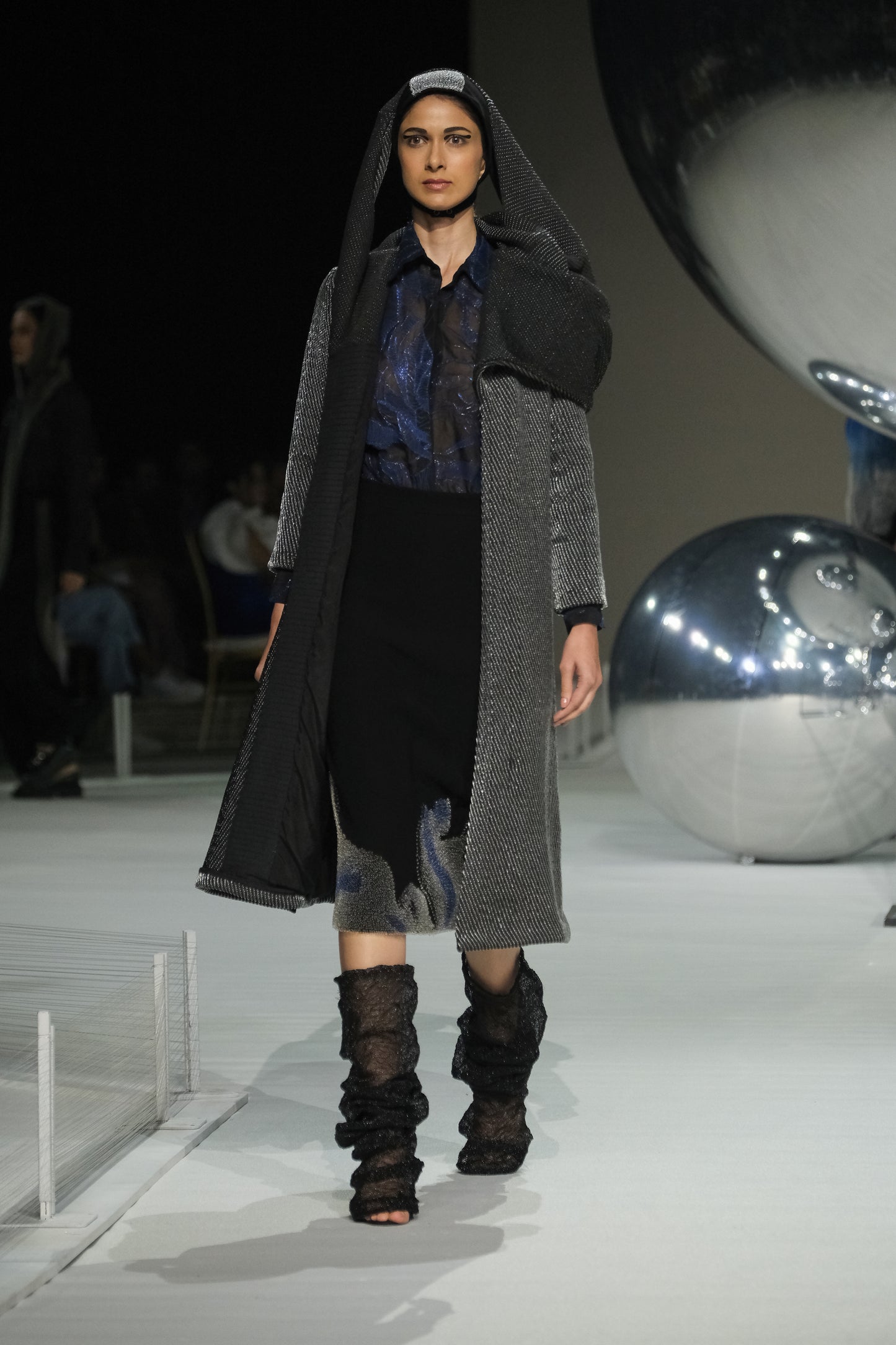 Obscura Coat