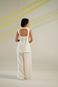 Contoured Slit Top
