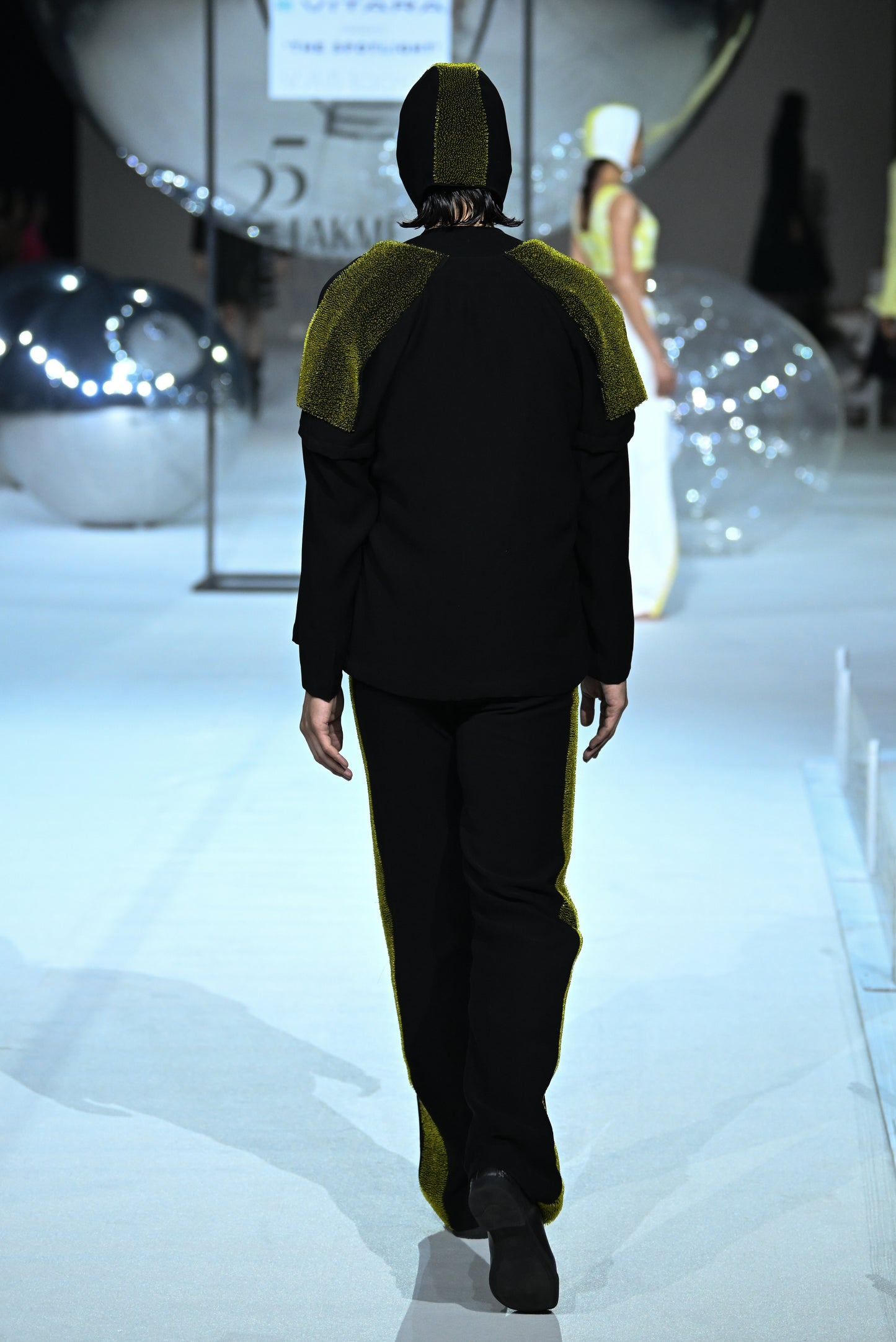 Shoulder Overlay Jacket