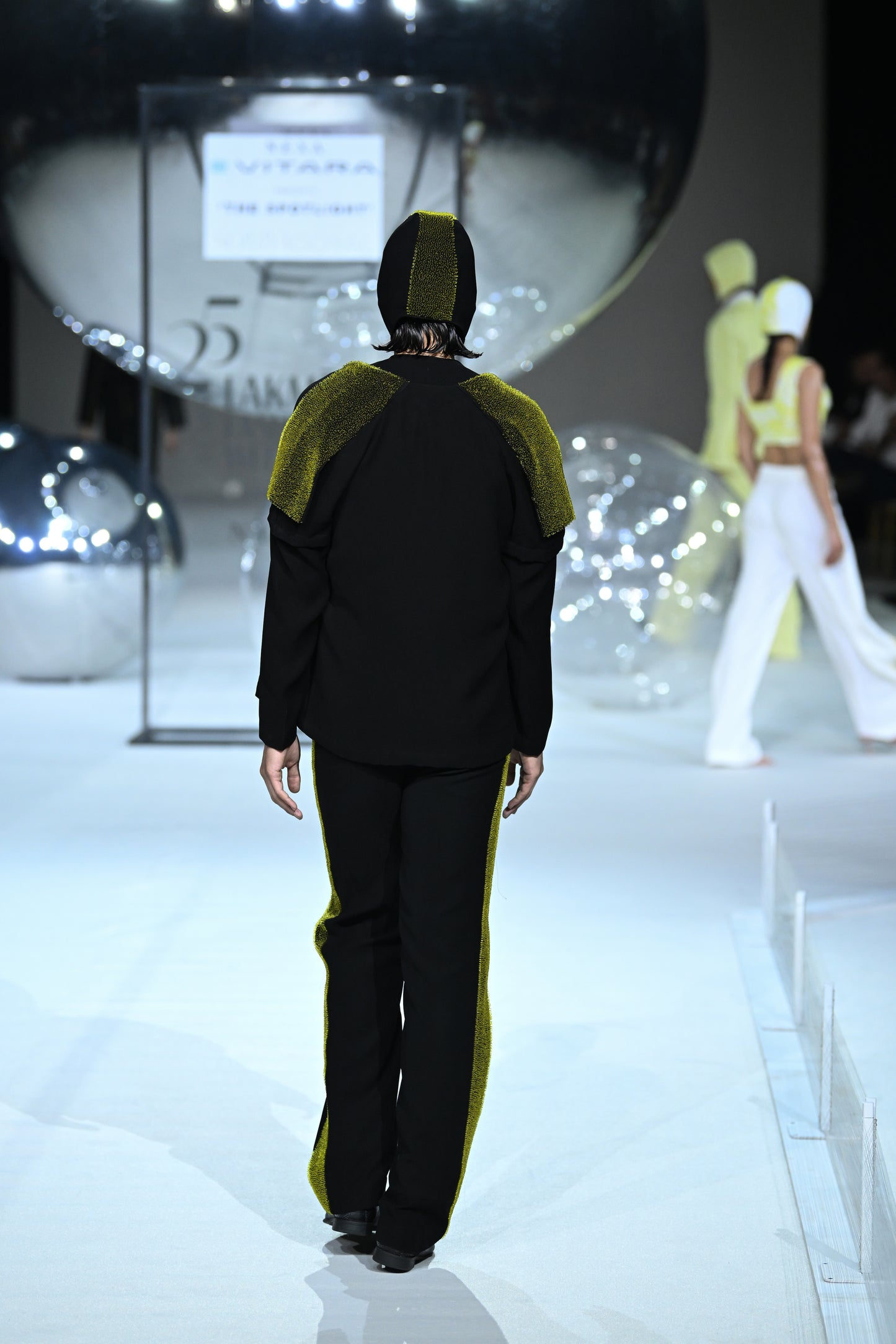 Side Textured Trousers
