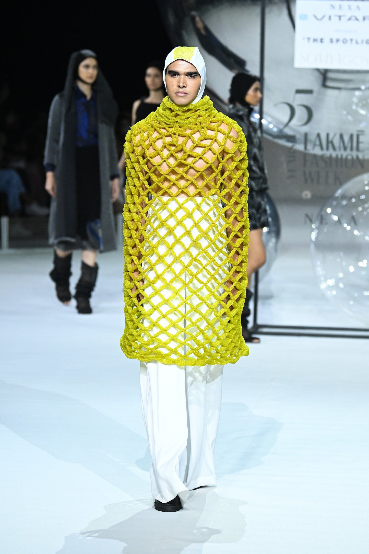 Netted drama Cape