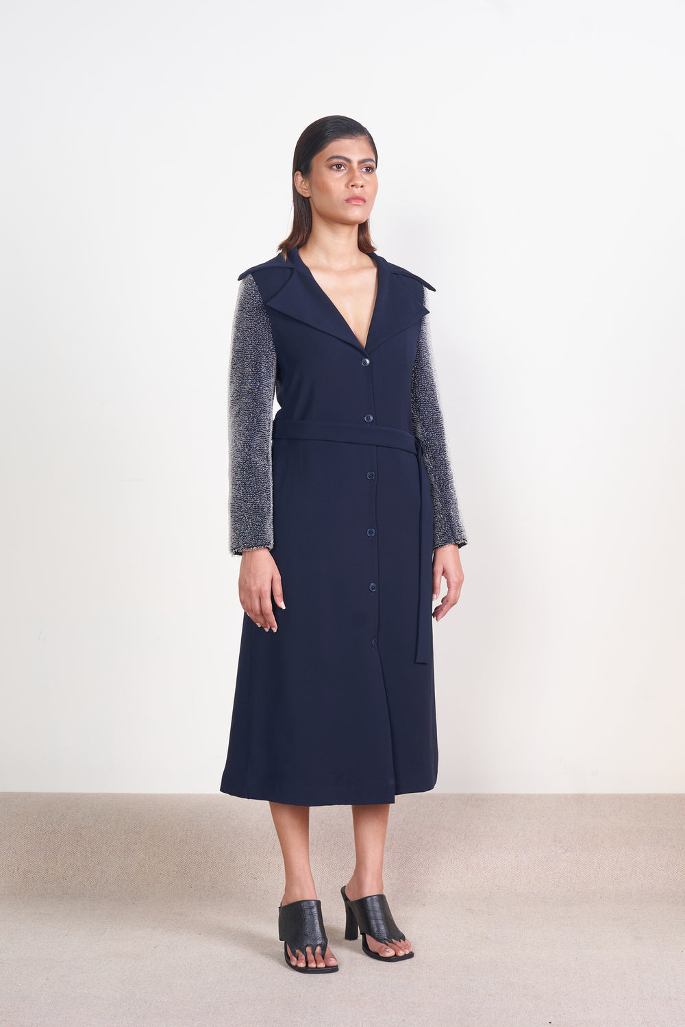 Textured sleeve Trench
